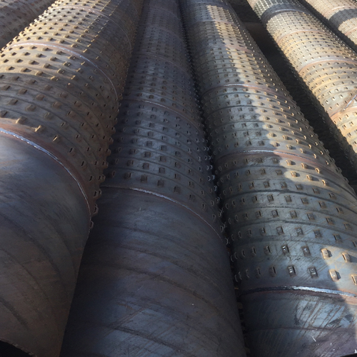 双鸭山孔式滤水管的材质选择